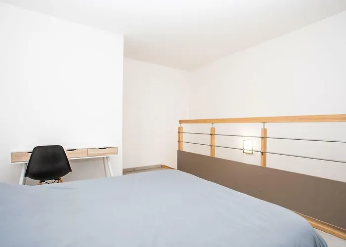 202 - Duplex Moderne - Jeanne D'arc, *