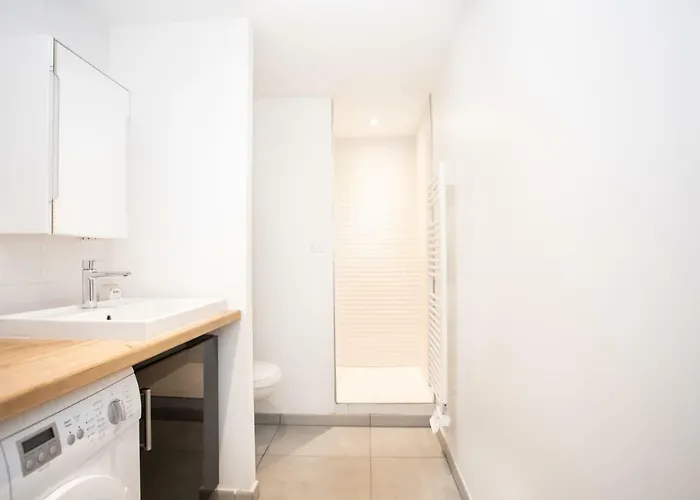 202 - Duplex Moderne - Jeanne D'arc, *